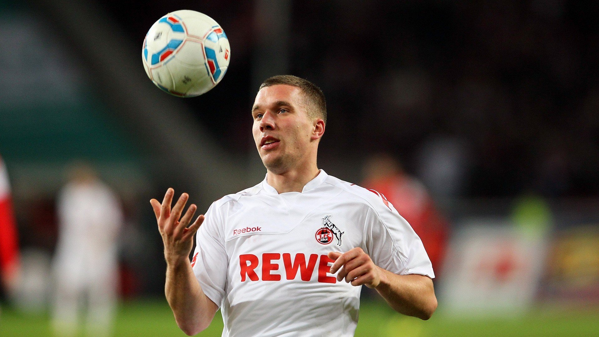 战队新人表现亮眼，战队招新